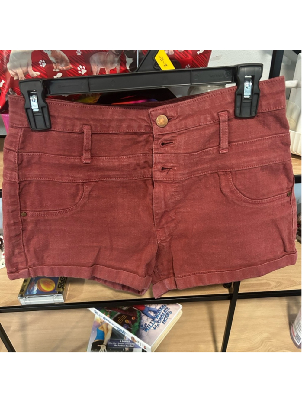 Refuge Burgundy shorts
